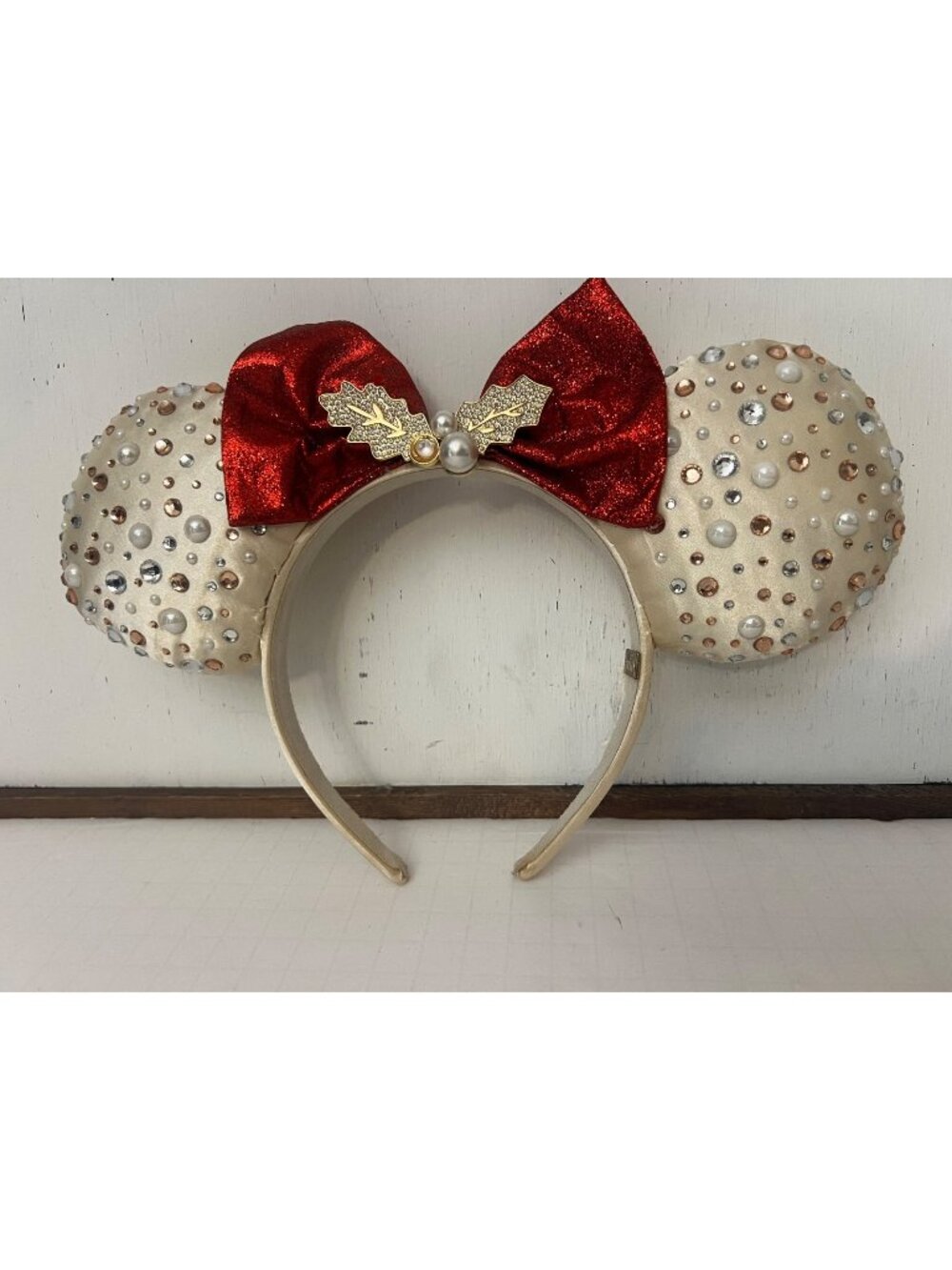 Disney Baublebar Minnie Mouse Christmas Ears Read
